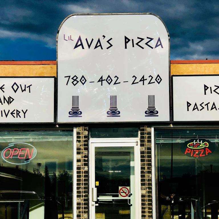 lil-avas-pizza-pasta-downtown-4