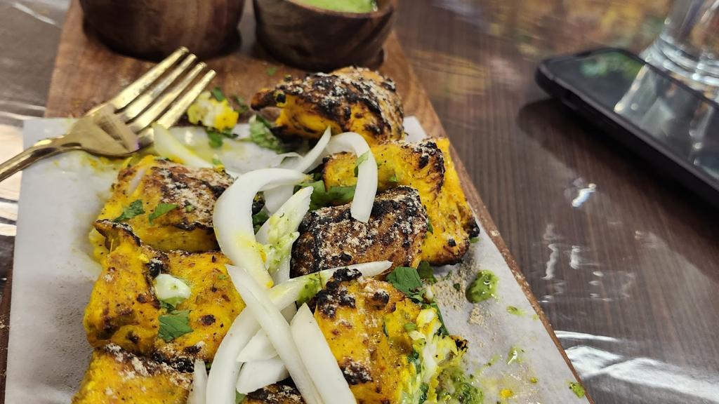 veerji-fish-n-grill-2