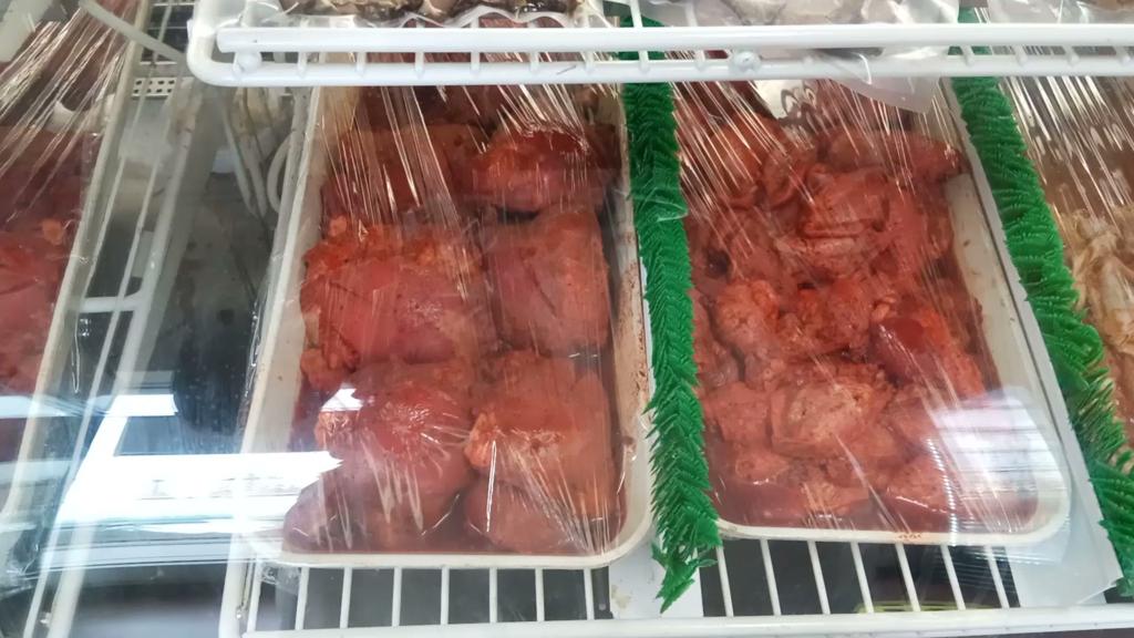 dawoods-meat-pizza-6