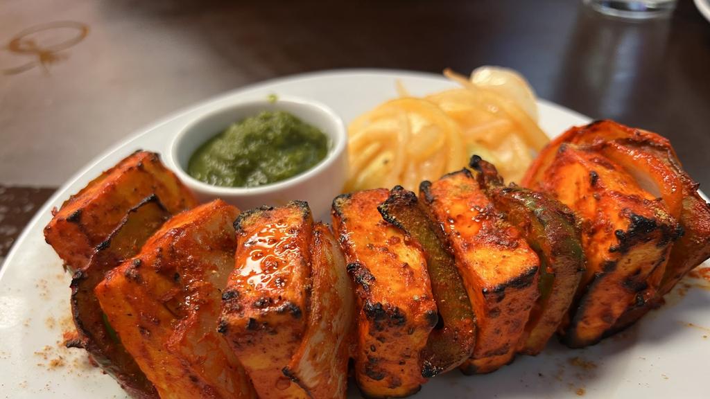 tasty-planet-indian-cuisine-burnaby-2