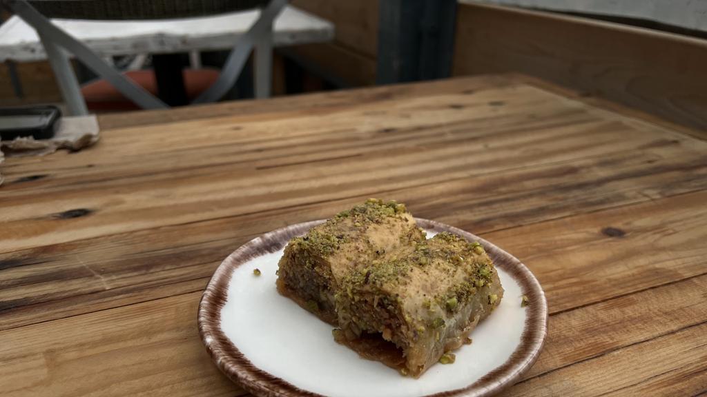 mazahr-lebanese-kitchen-2