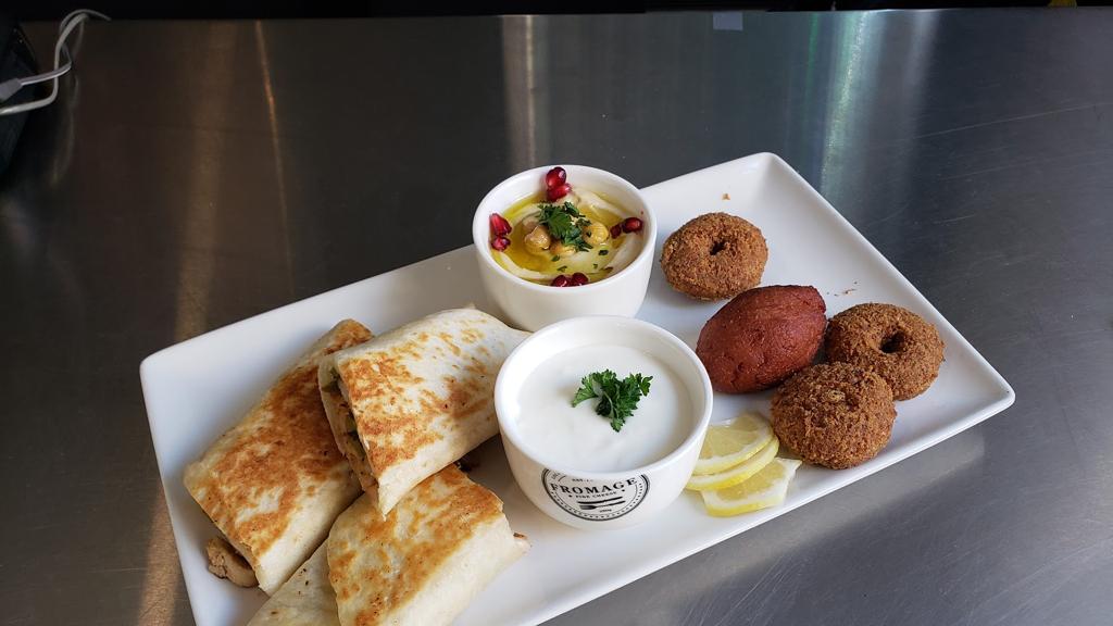 daanook-restaurant-3