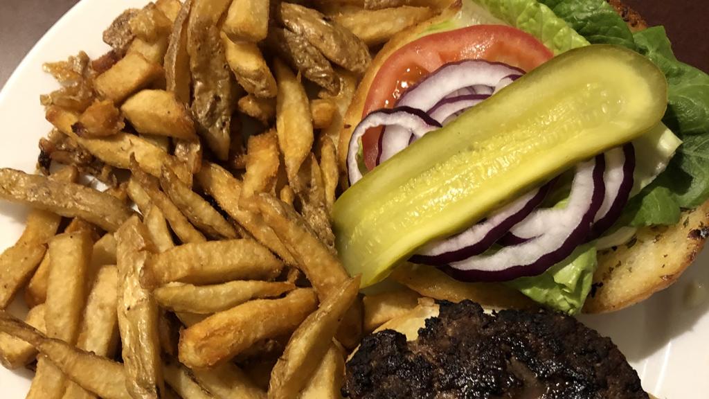 the-black-knight-pub-2