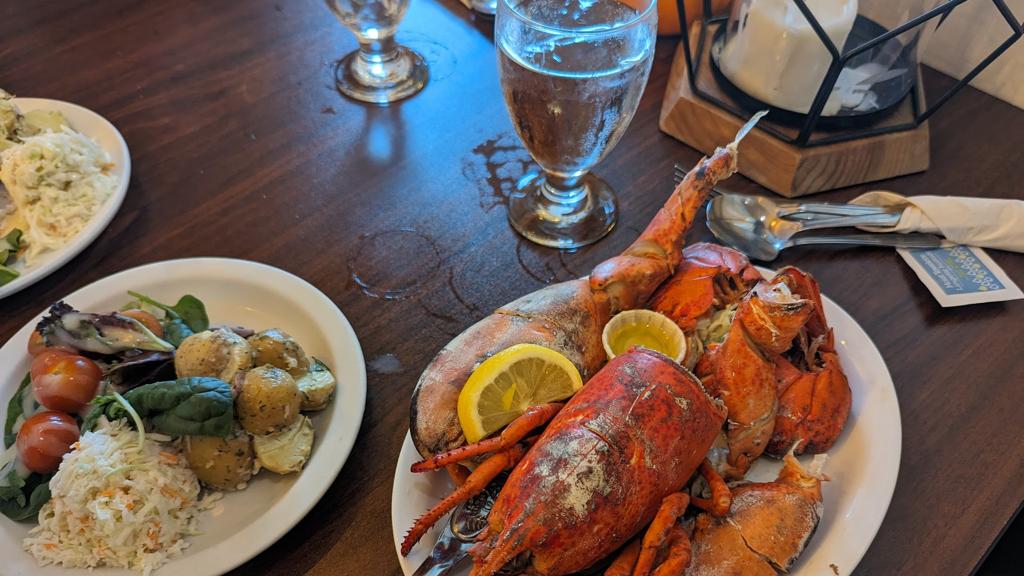 baddeck-lobster-suppers-2