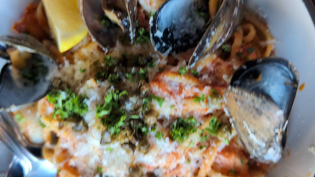 labri-cafe-restaurant-et-bar-6