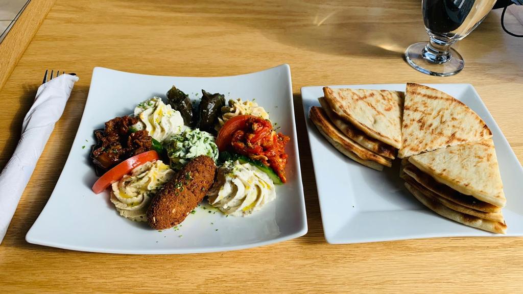 usta-turkish-mediterranean-restaurant-2