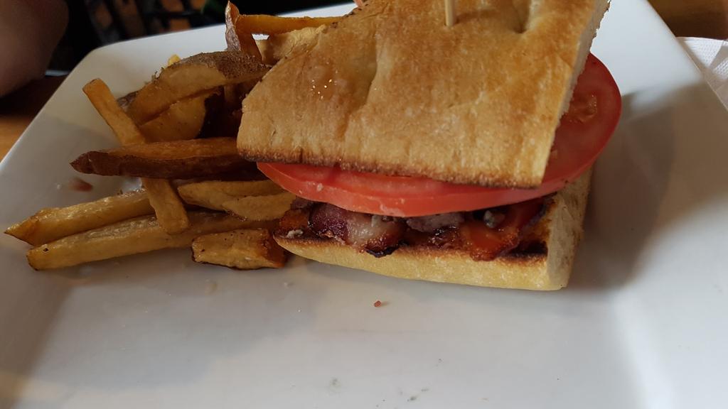 birdys-fine-casual-dining-2