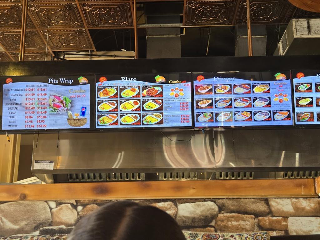 la-pita-halal-shawarma-grill-1