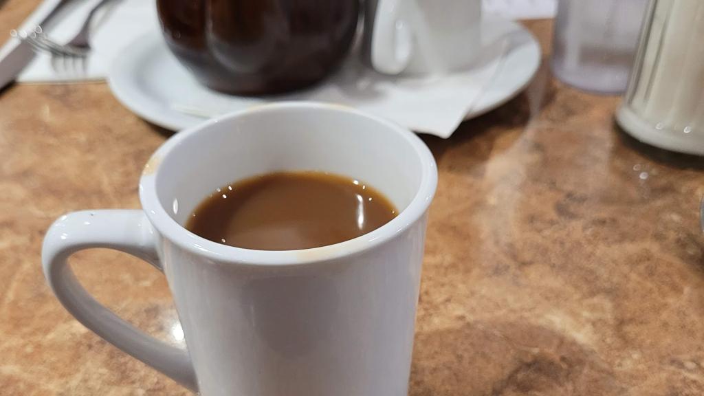 elm-street-cafe-grill-2