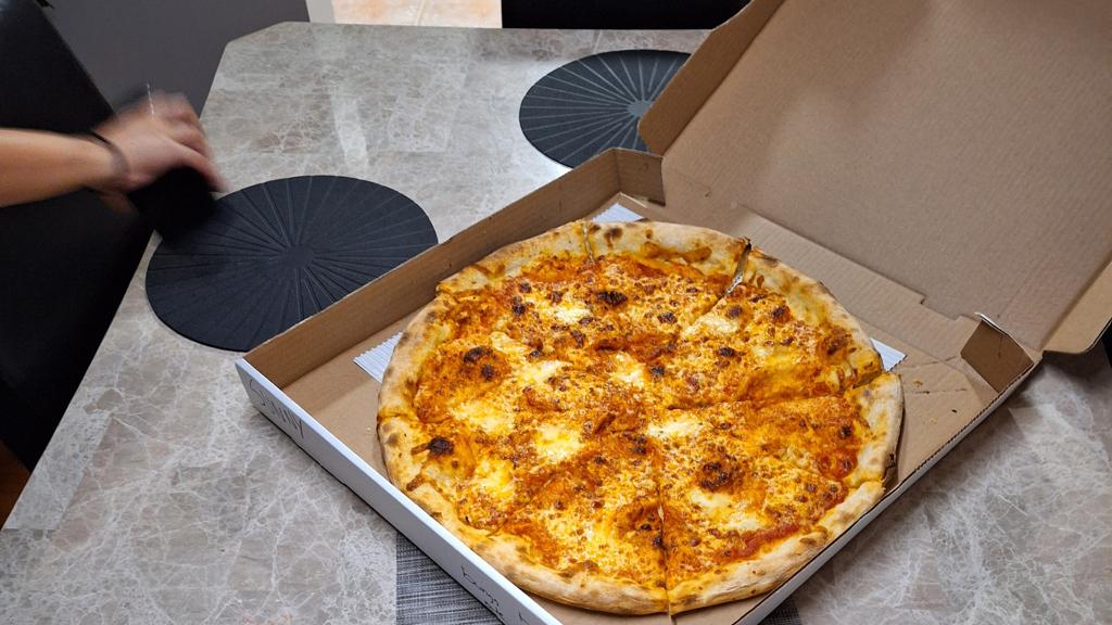 cowabunga-pizzeria-take-out-only-3
