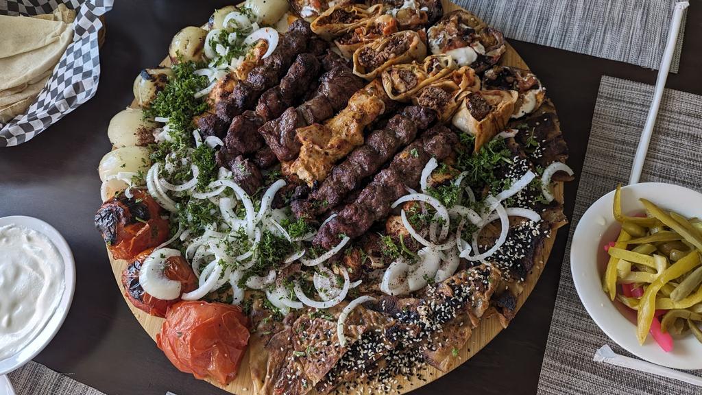 layalina-beirut-restaurant-2