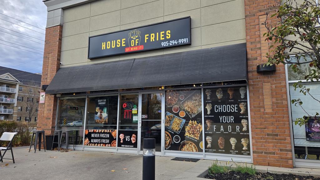wing-it-house-of-fries-4