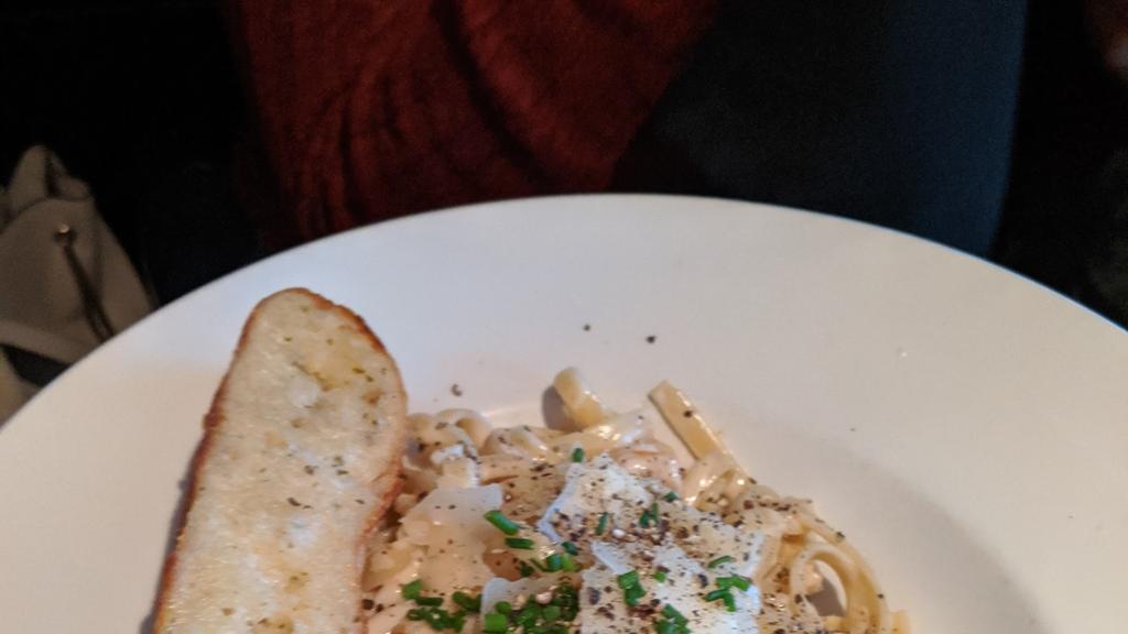 moxies-newmarket-restaurant-3