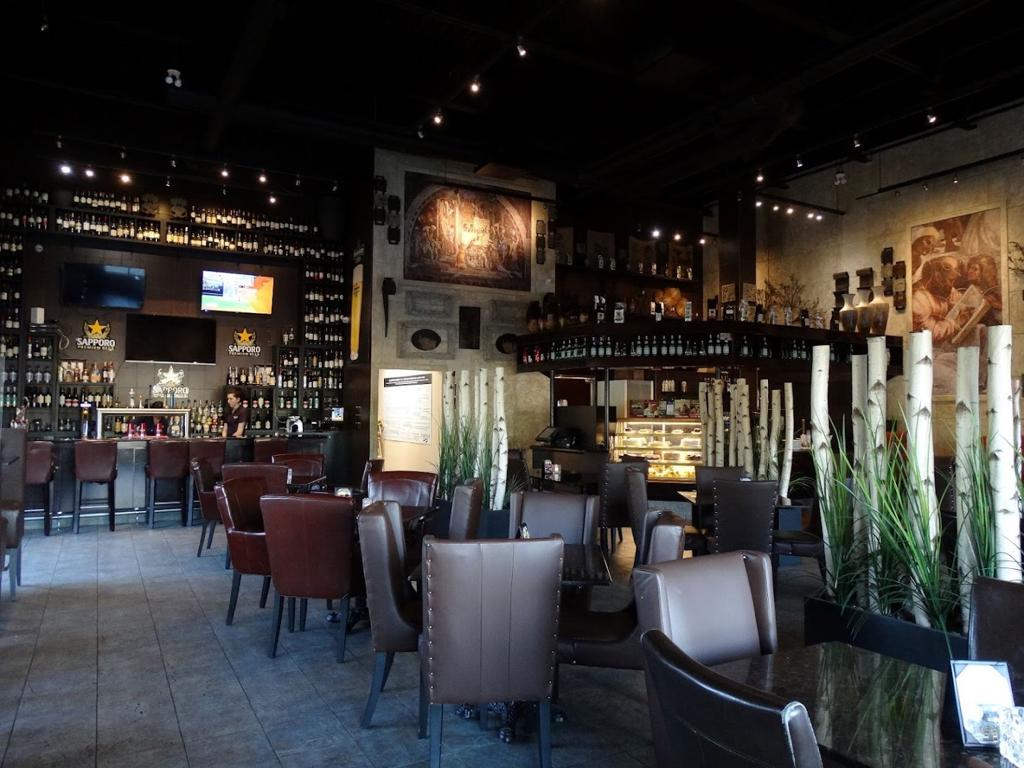 symposium-cafe-restaurant-aurora-4