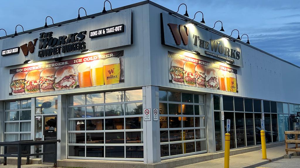 the-works-craft-burgers-beer-4