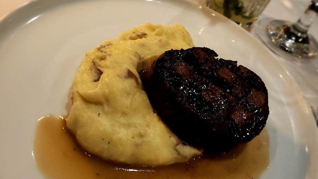 sheikhs-steakhouse-1