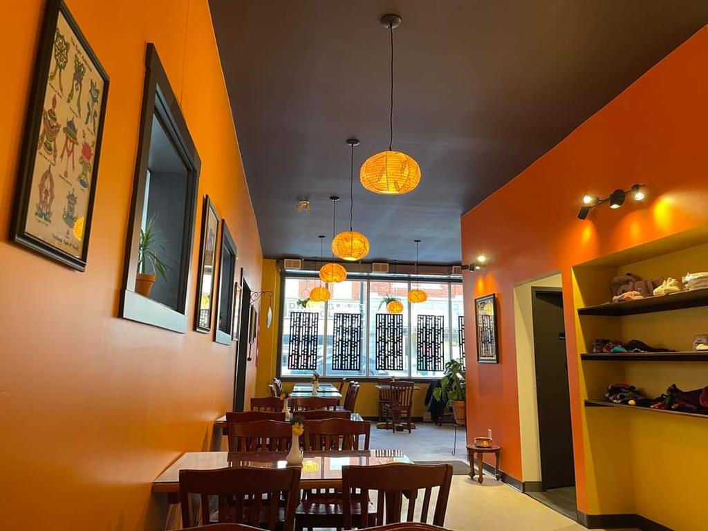 northern-himalayan-cafe-4