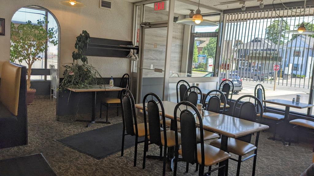 mr-as-quick-flame-restaurant-7