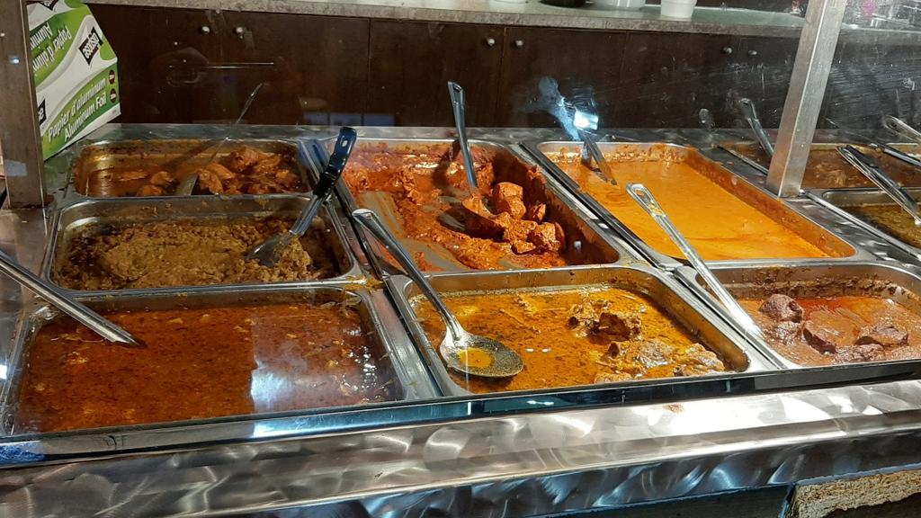 queen-takeout-n-catering-best-halal-pakistani-cuisine-indian-restaurant-chinese-and-hakka-cuisine-in-brampton-2