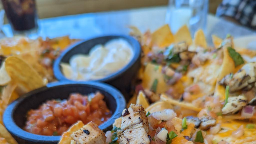 moxies-pickering-restaurant-3