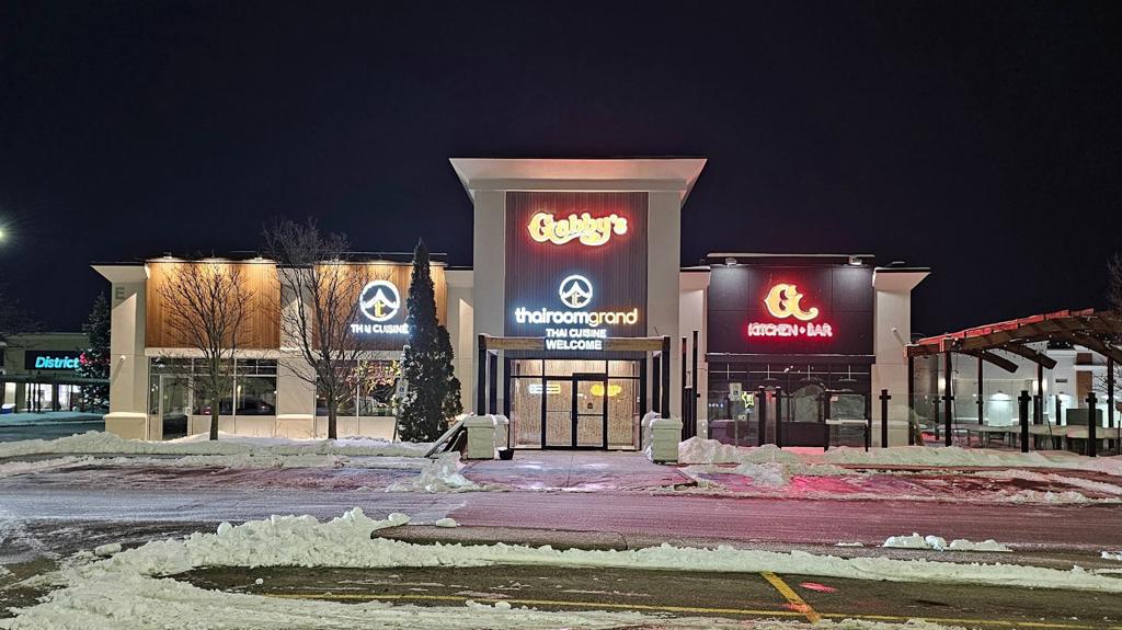 thairoomgrand-pickering-2