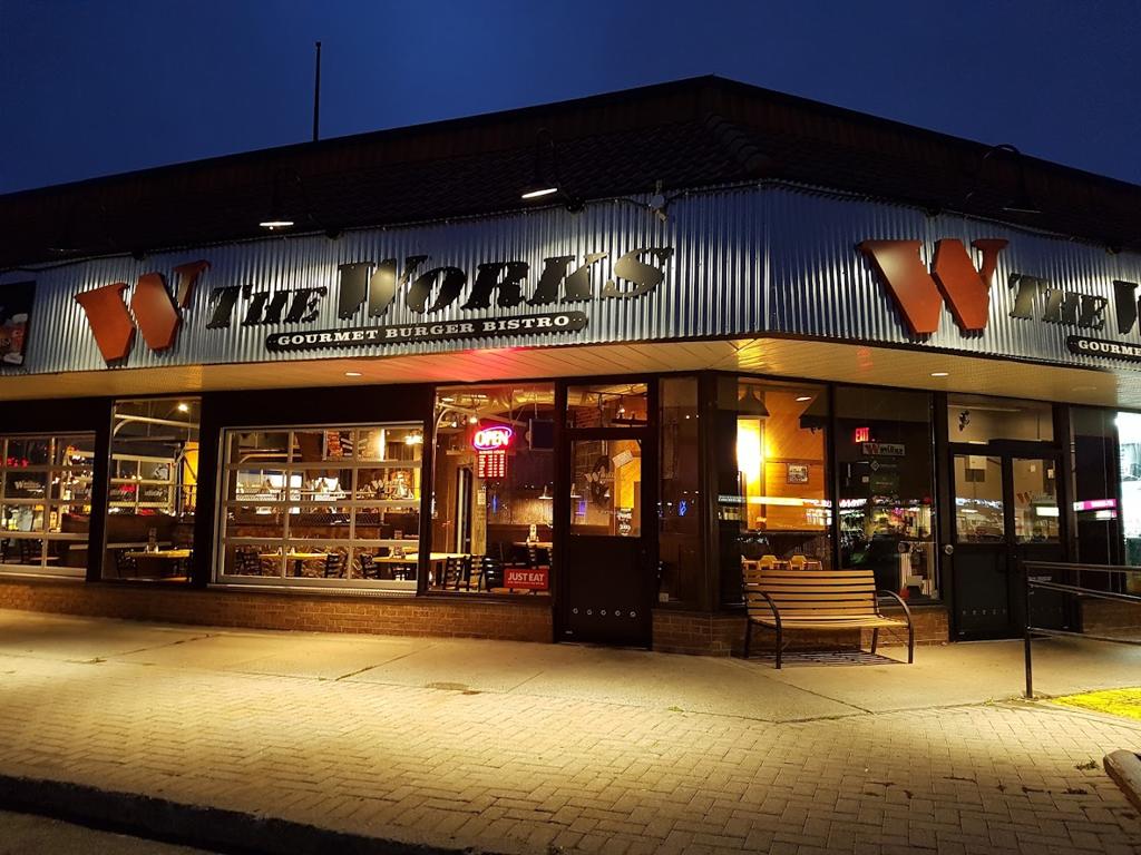 the-works-craft-burgers-beer-4