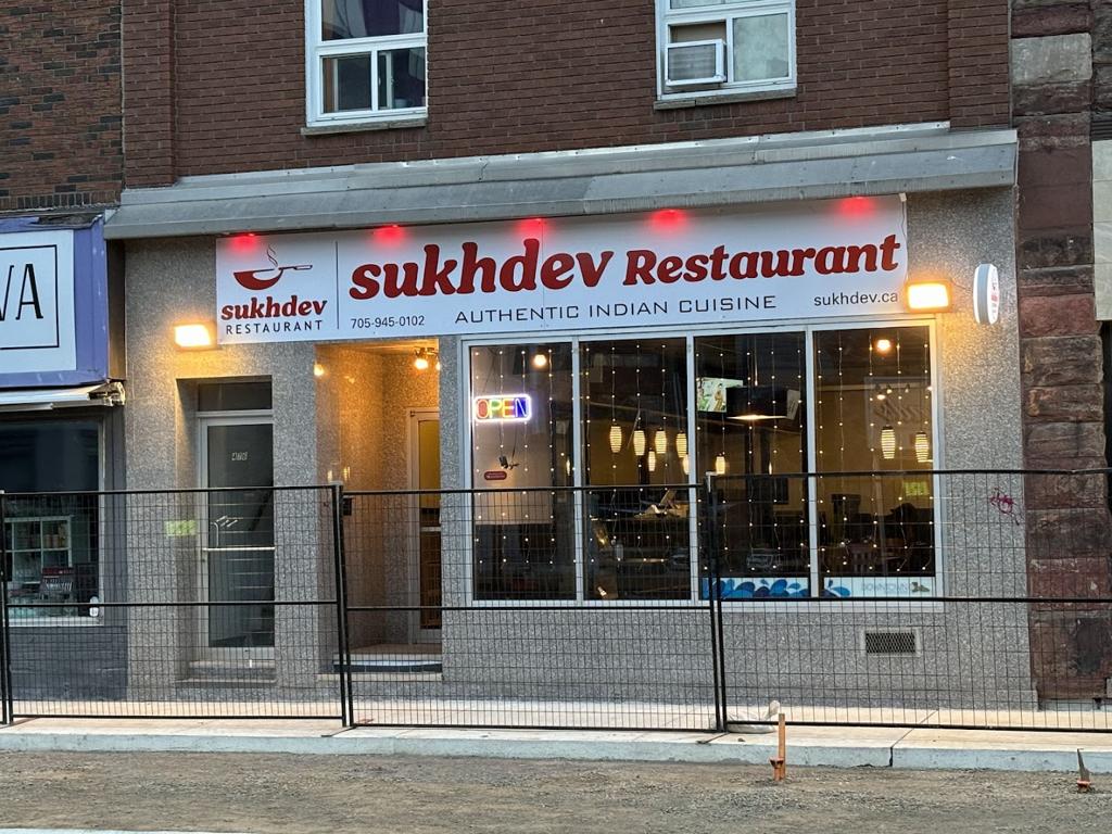 sukhdev-restaurant-sault-ste-marie-4