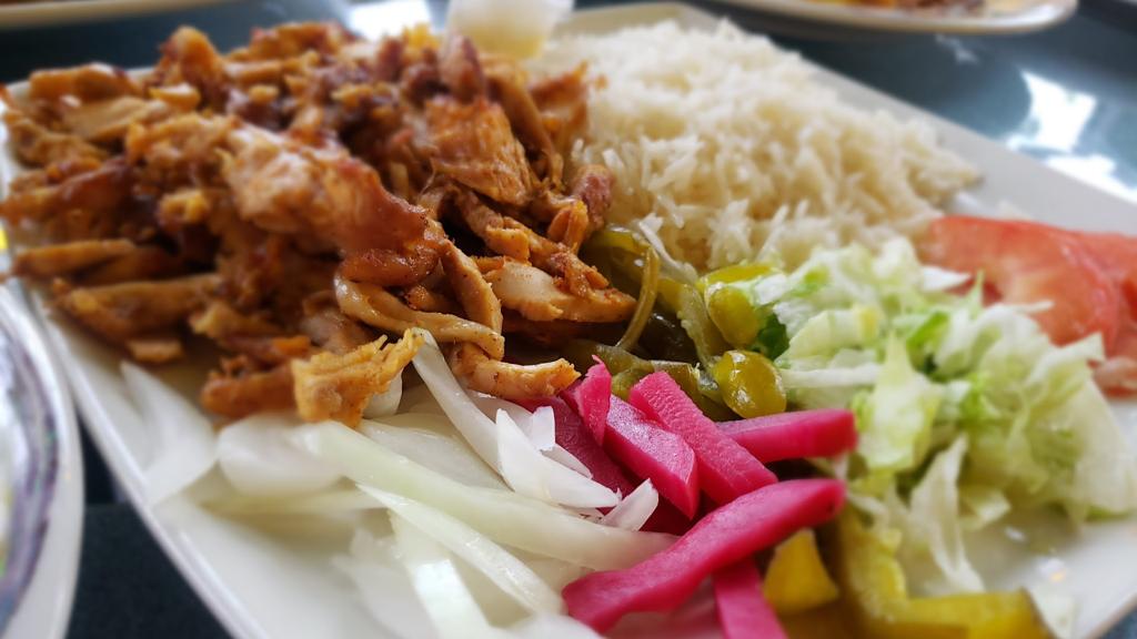 casablanca-restaurant-patio-3