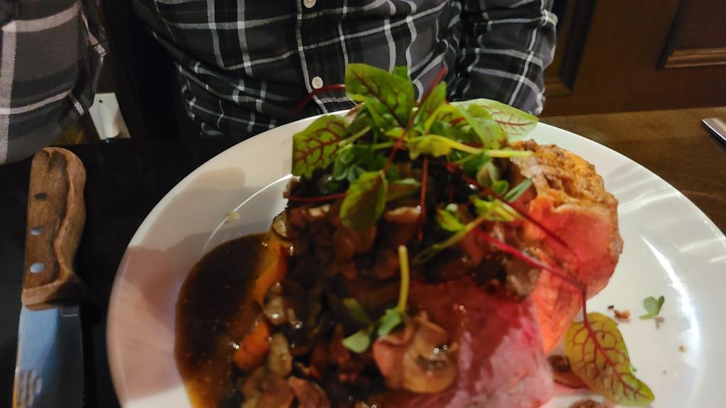 the-parlour-inn-restaurant-3