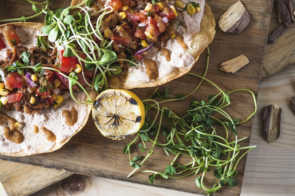 daytonas-restaurant-7