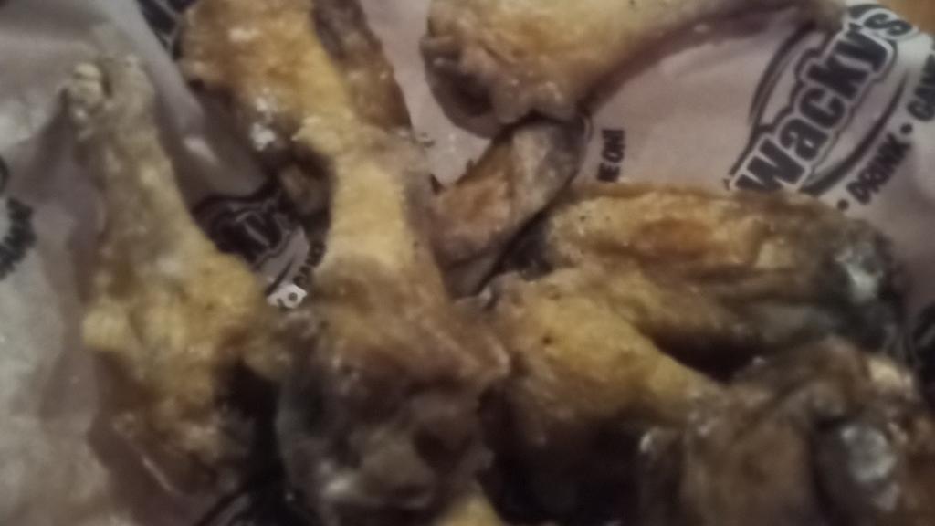 wackys-thunder-bay-3