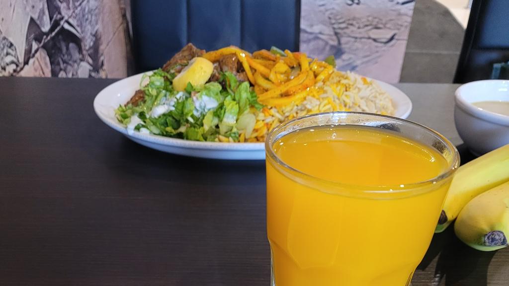 wanaag-restaurant-somali-grill-and-cafe-3