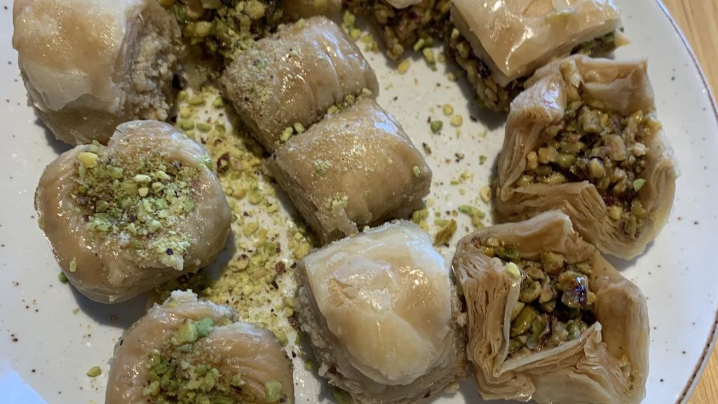 paramount-middle-eastern-kitchen-3