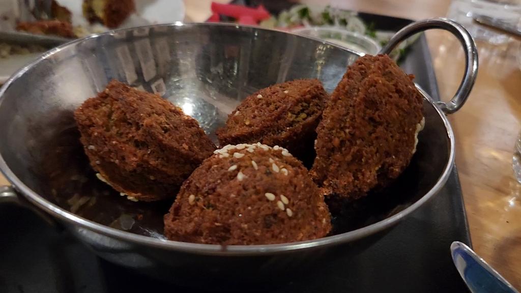 paramount-middle-eastern-kitchen-6