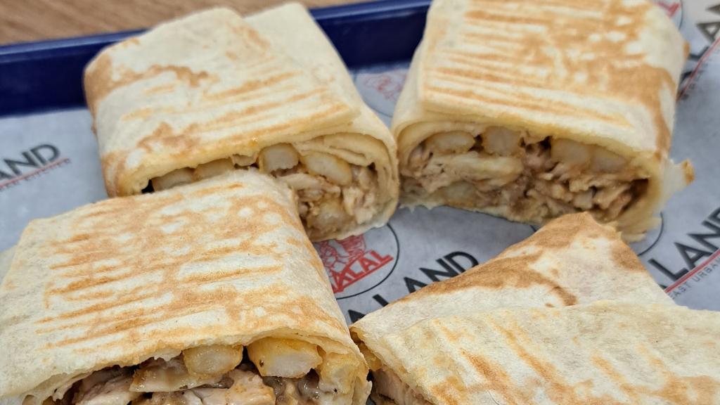 pita-land-shawarma-woodstream-2