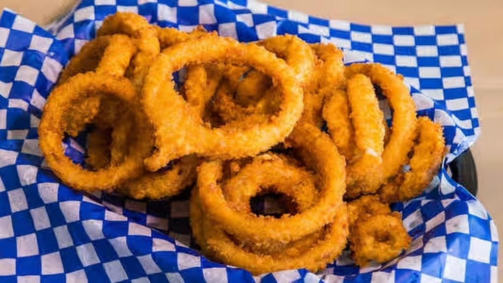 boardwalk-fries-burgers-shakes-whitby-2