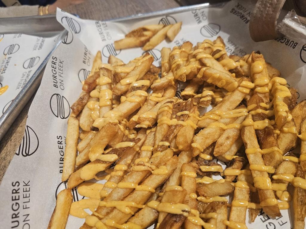 burgers-on-fleek-ajax-5