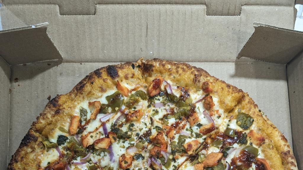 meezan-pizza-and-burger-3