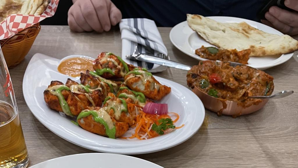 street-momo-indian-and-hakka-restaurant-2