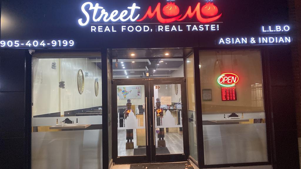 street-momo-indian-and-hakka-restaurant-4