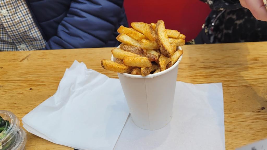 five-guys-york-3