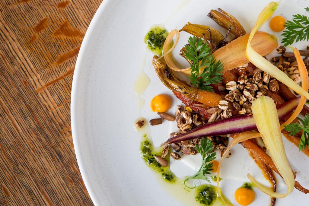 grays-court-hotel-and-the-bow-room-restaurant-6