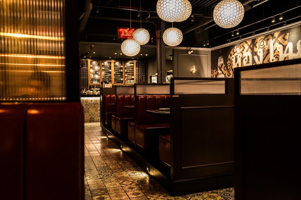 thairoomgrand-york-mills-4