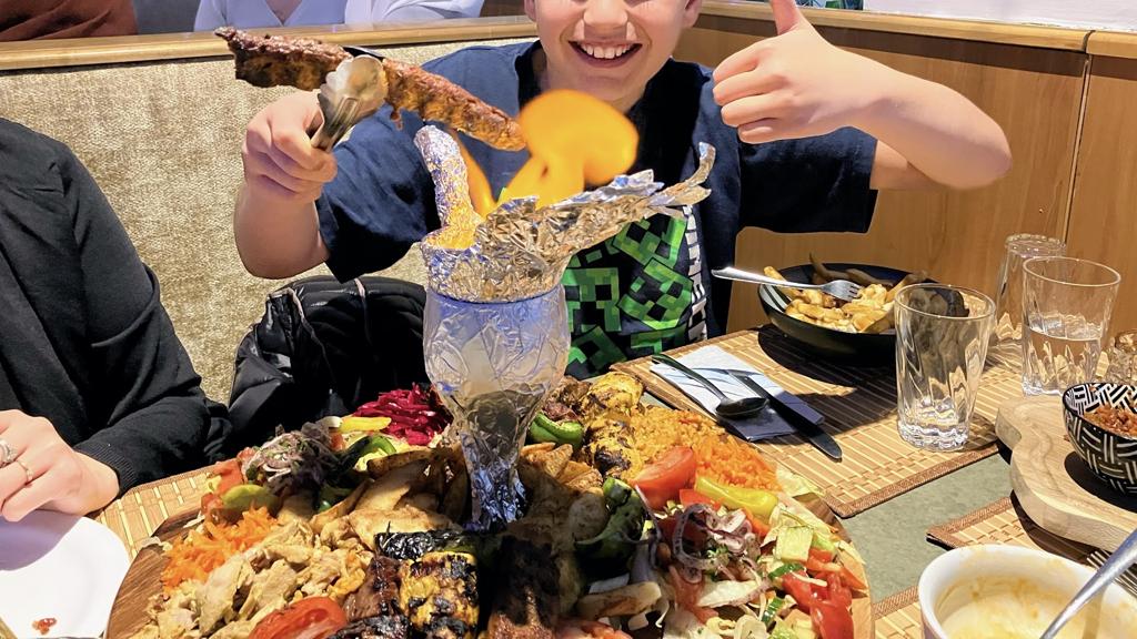 bistro-sam-716-turkish-grill-halal-touristique-2