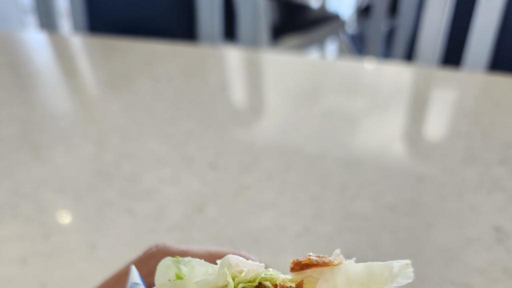 okas-restaurant-1