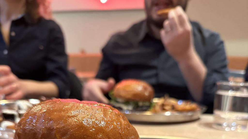 mekan-beyond-burger-authentique-2