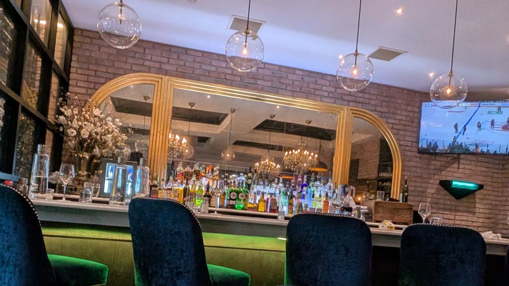 bocci-restaurant-bar-lounge-4