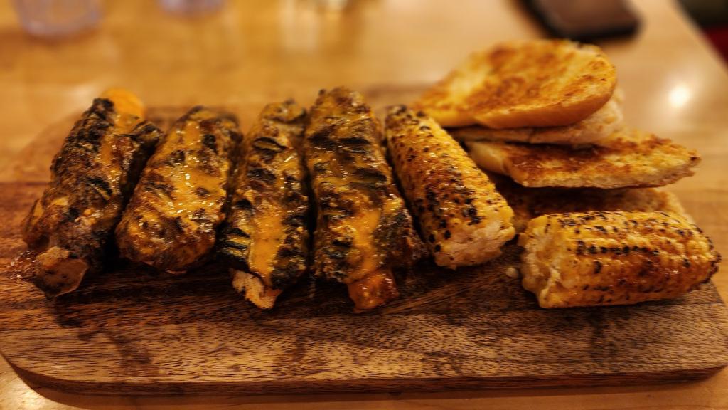 grillados-grilled-beef-back-ribs-chicken-2
