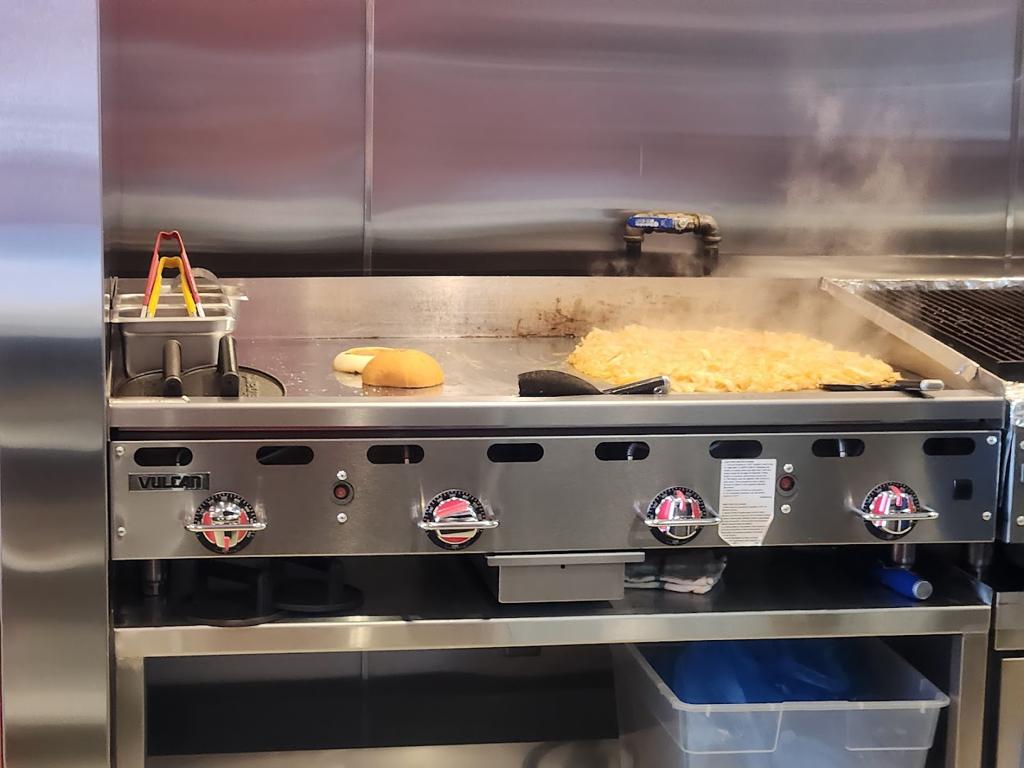 allons-burger-west-island-montreal-4