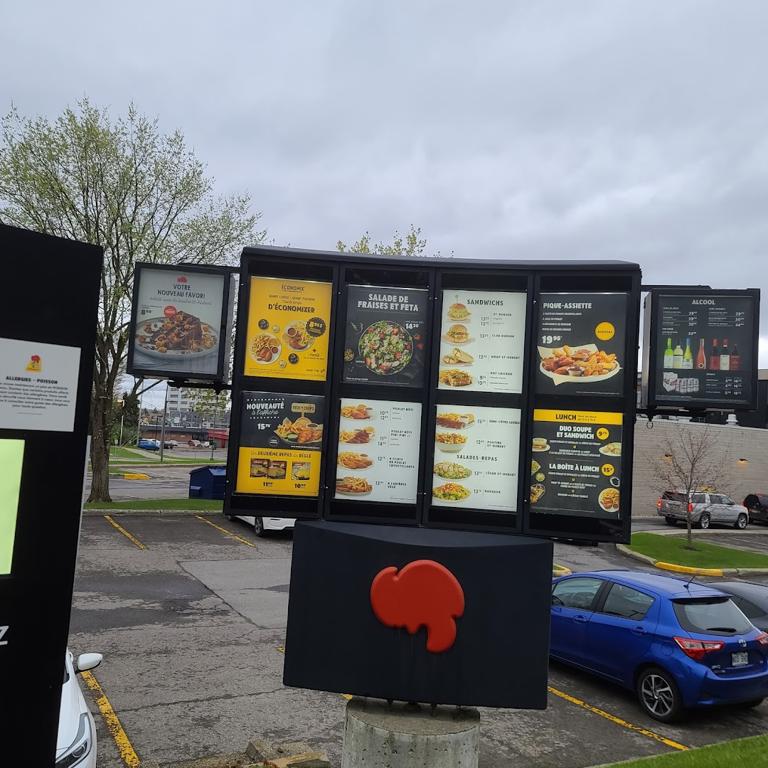 rotisserie-st-hubert-1